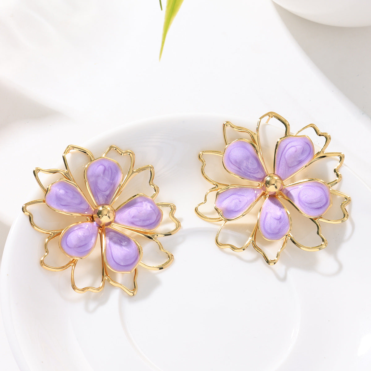 Three-dimensional Flower Ring Bracelet