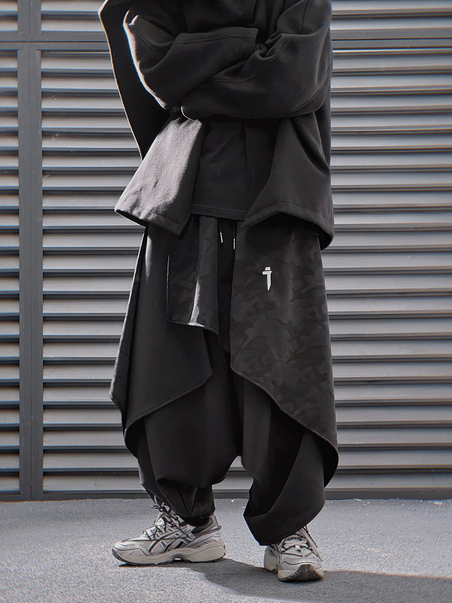 HiD1 Urban Movement Kleid/Shorts