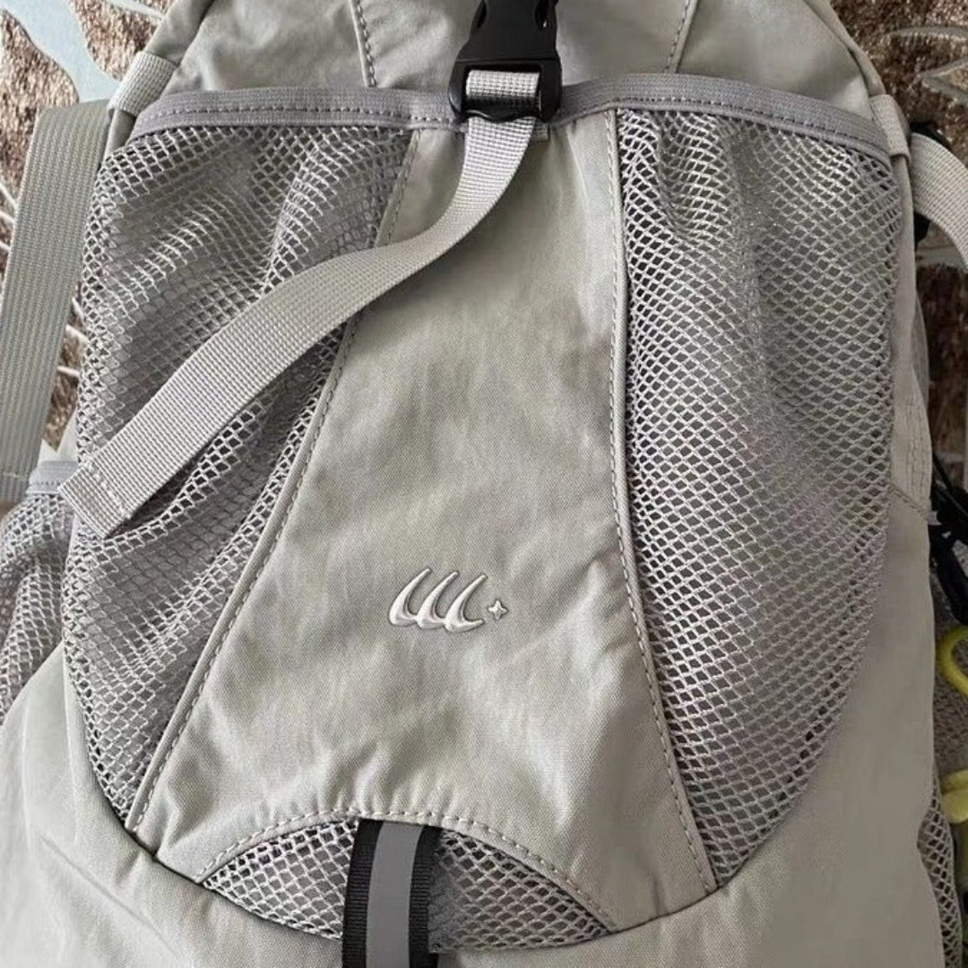 Functional Outdoor Hiking Light Hiking Bag, Picnic Bag Sports Riding Bag, Women's Travel Backpack