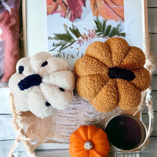 Coussin décoratif citrouille en peluche - Oreiller d'automne doux et câlin - Décoration citrouille