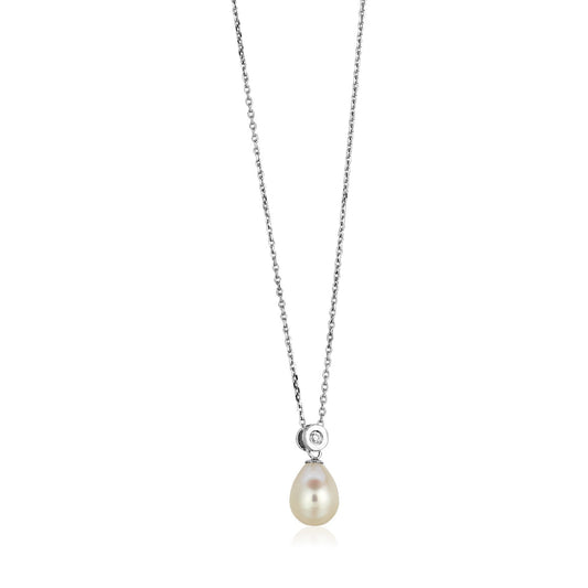 Halskette aus Sterlingsilber mit birnenförmiger Perle und Zirkonia