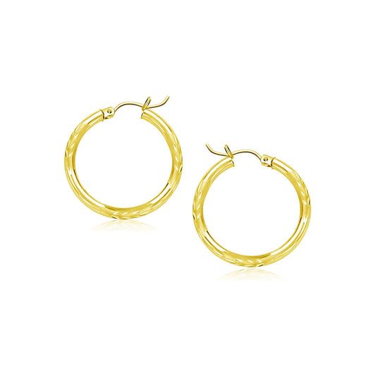 Boucles d'oreilles créoles en or jaune 10 carats avec coupe diamant (15 mm)
