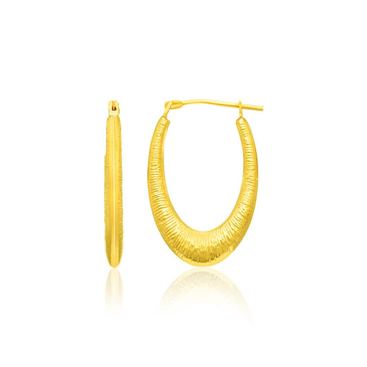 14k Gelbgold Creolen in einem gestuften Texturstil