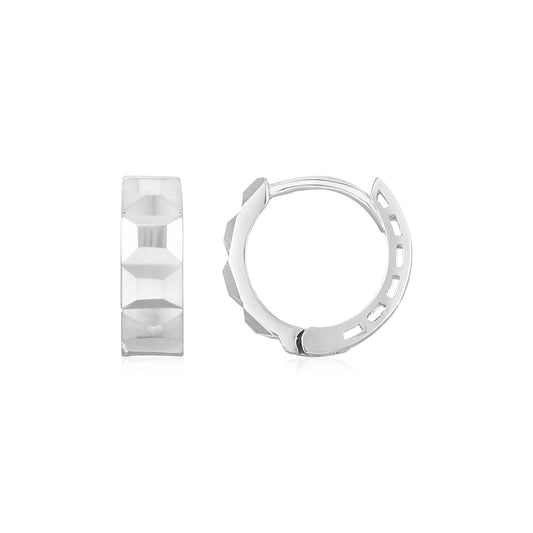 14K Weißgold Ohrringe mit quadratischem Motiv und Facettenschliff