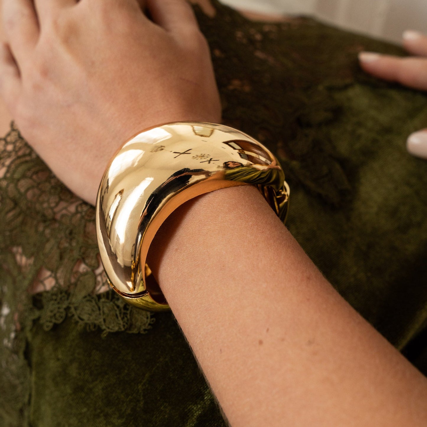 Emira-Armband