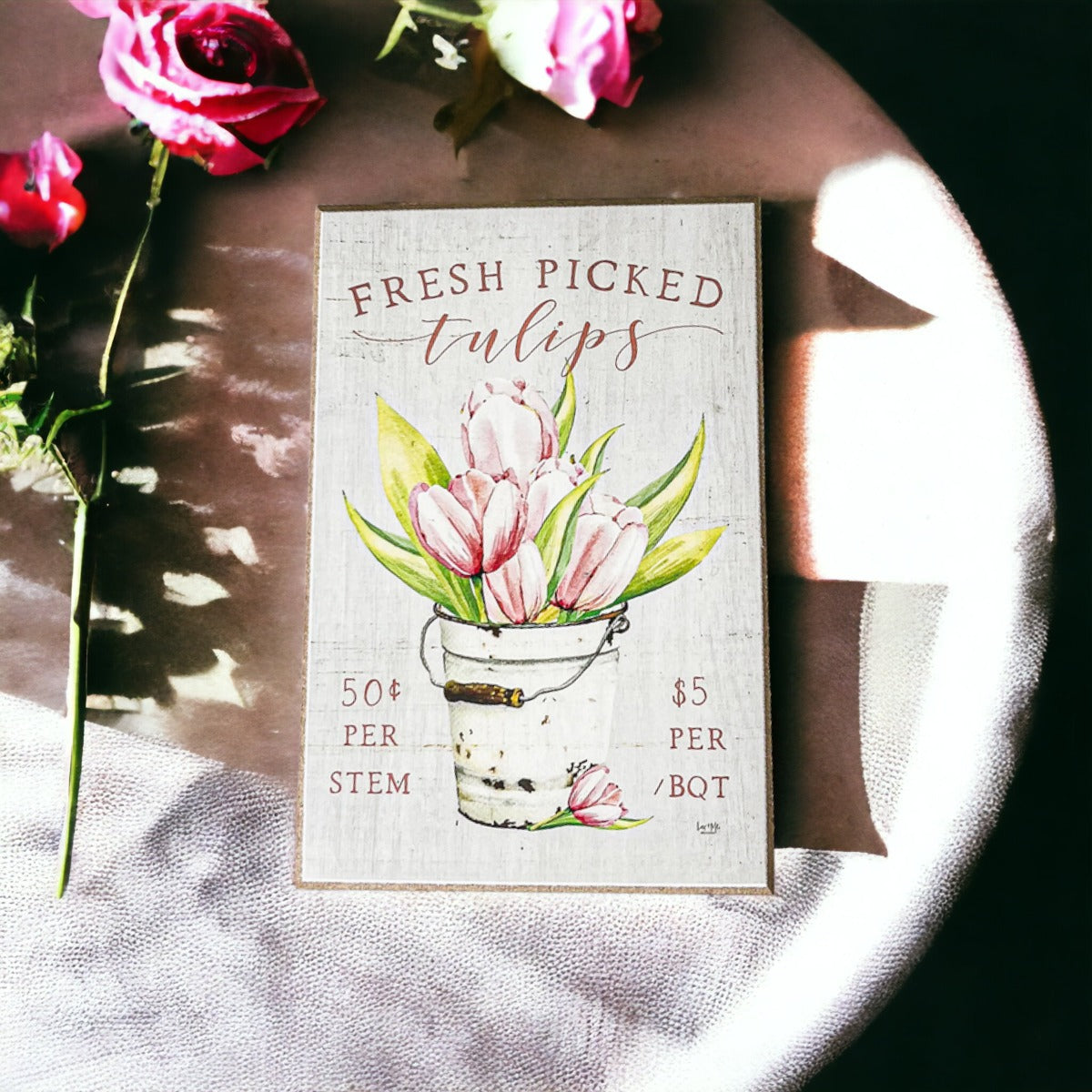 Panneau en bois « Fresh Tulips » – Décoration florale de ferme rustique pour printemps/été, à poser sur une étagère