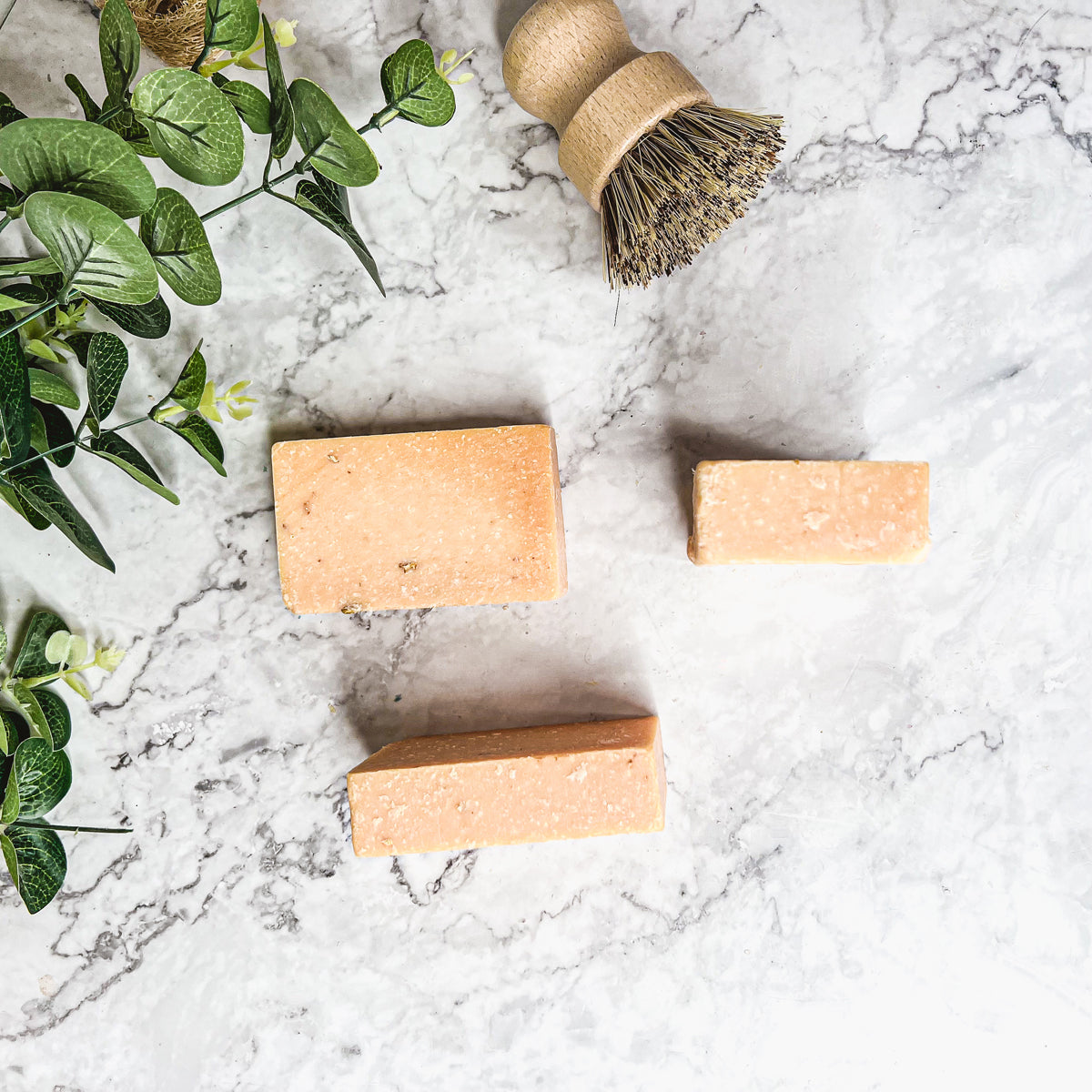 Gommage corporel exfoliant au thé pêche - Sel marin avoine parfum agrumes doux