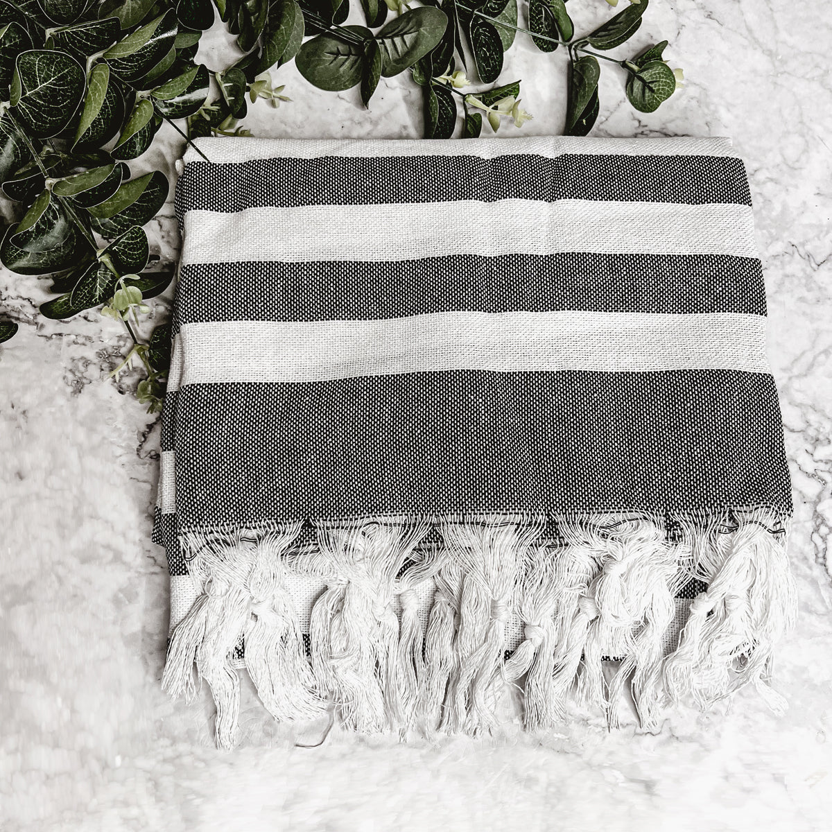 Serviette de plage turque en coton 180 GSM légère type Peshtemal à rayures