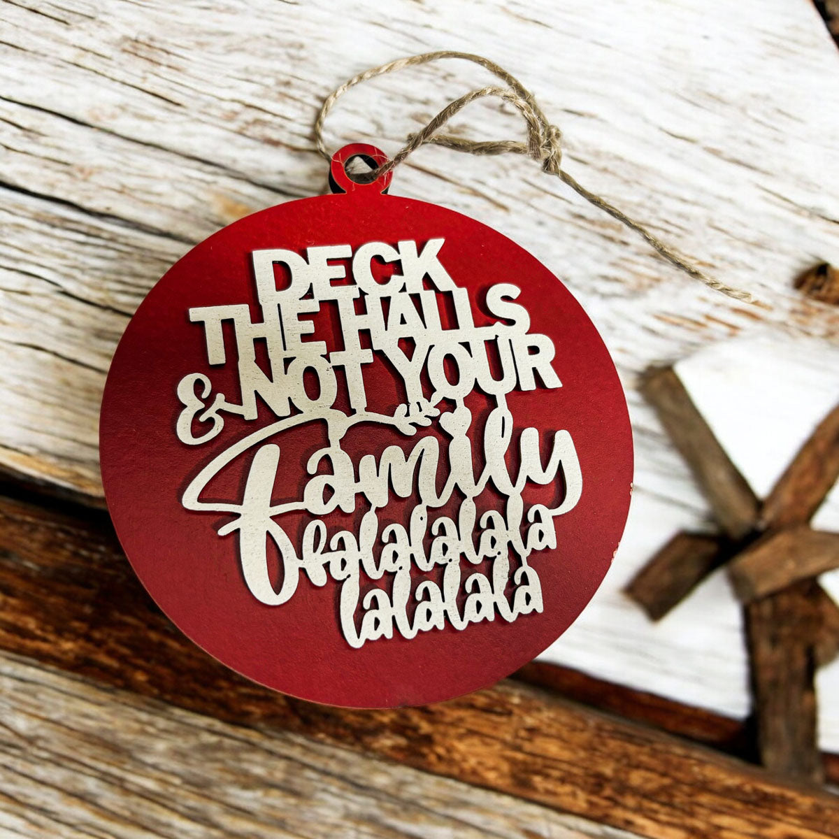 Unvollkommene Deck The Halls 3D handgefertigte Holz-Weihnachtsornament-Set limitierte Auflage Hängedekoration