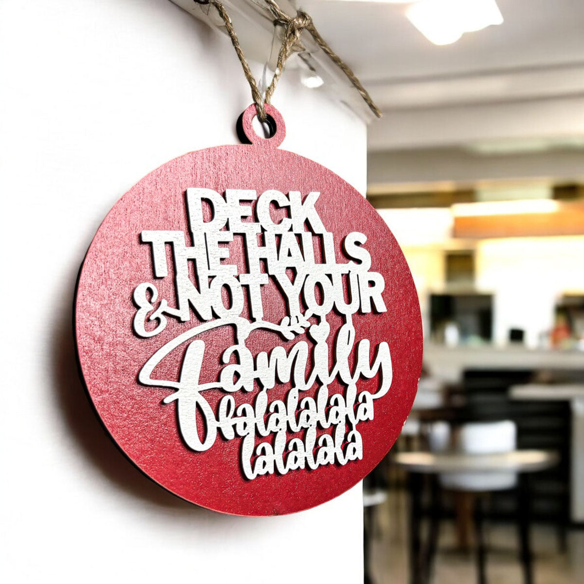 Unvollkommene Deck The Halls 3D handgefertigte Holz-Weihnachtsornament-Set limitierte Auflage Hängedekoration