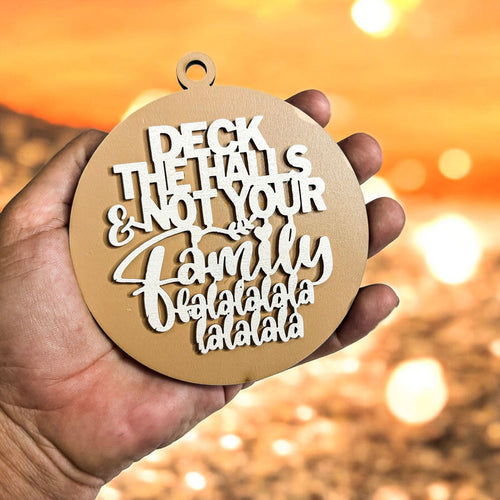 Unvollkommene Deck The Halls 3D handgefertigte Holz-Weihnachtsornament-Set limitierte Auflage Hängedekoration