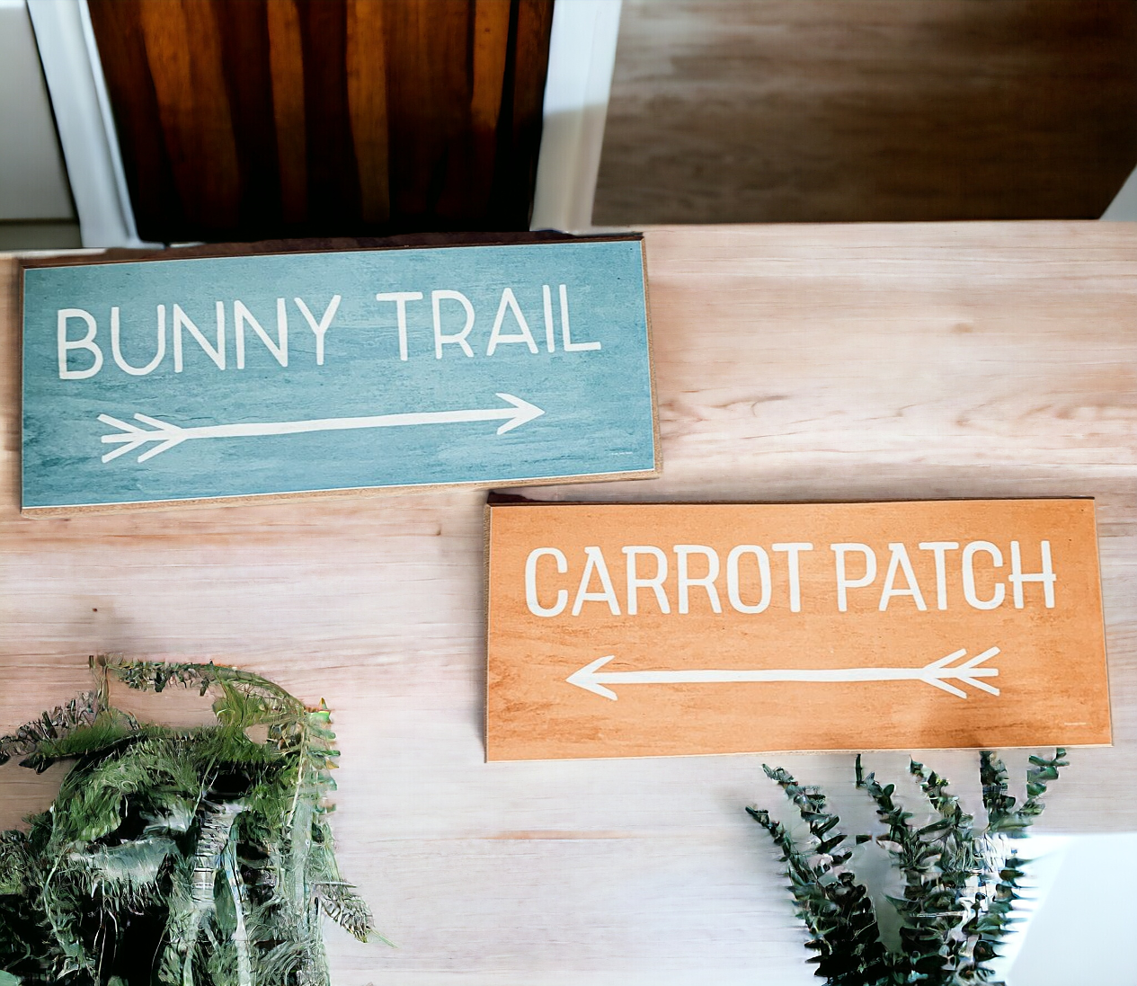 Panneaux de Pâques en Bois en Forme de Carottes "Bunny Trail" Édition Limitée Décoration de Printemps Pastel