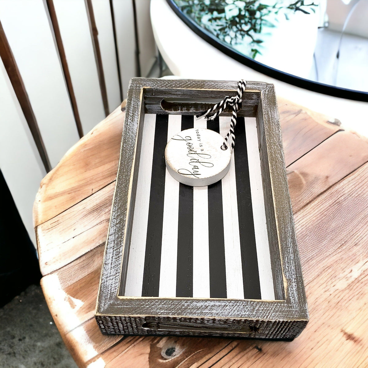 Landhausstil Moderne Holzschale Schwarz-Weiß Gestreift Dekorative Servierschale 25,4 x 15,2 x 3,8 cm