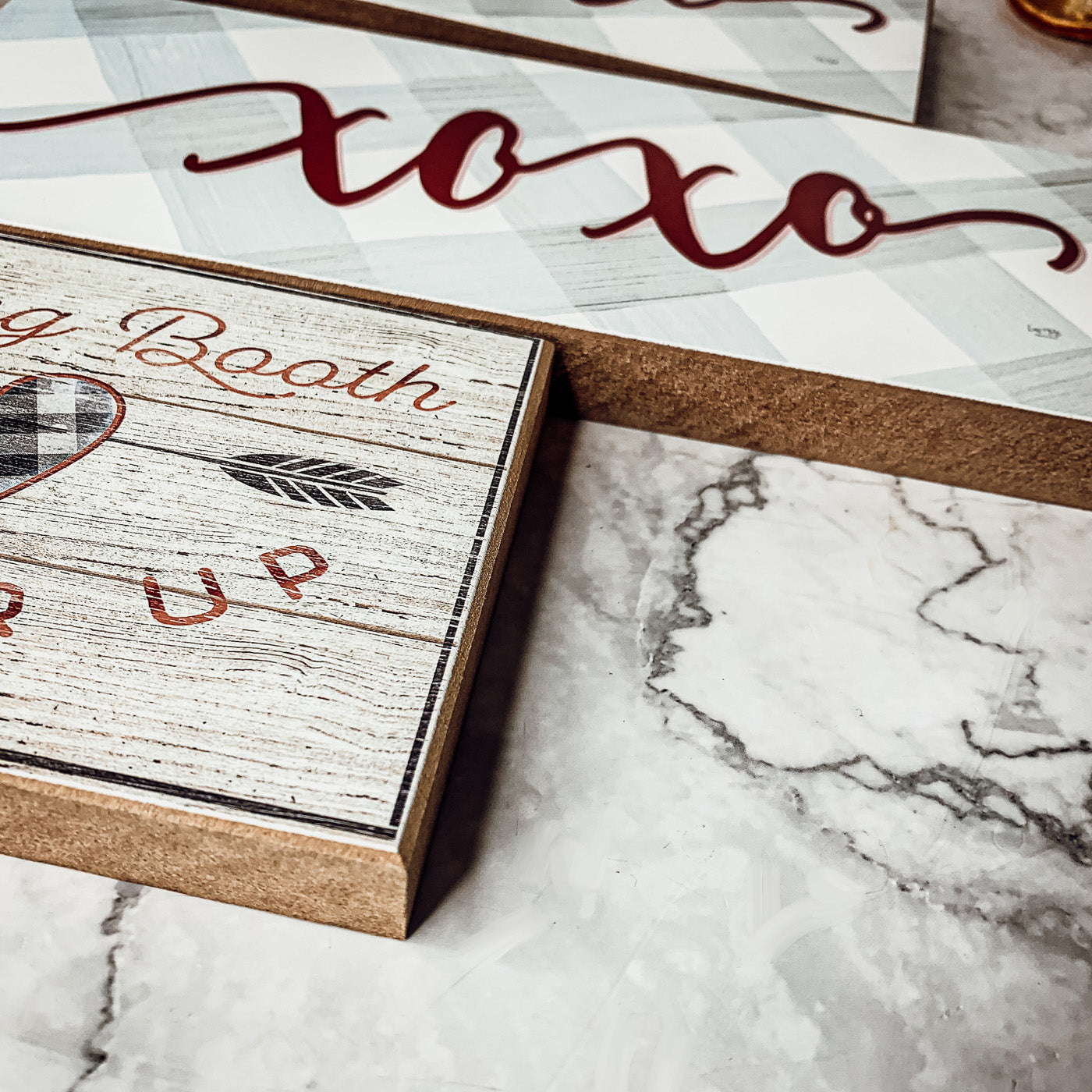 Kuss-Stand Handgemachtes Dickes Holzschild 6x4x1 Zoll Valentinstag Etagere Kaminsims Regal Deko
