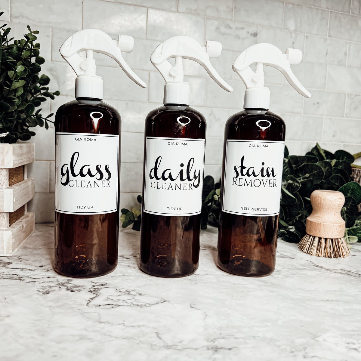 16oz Plastic Spray Bottles With White Or Black Waterproof Labels
