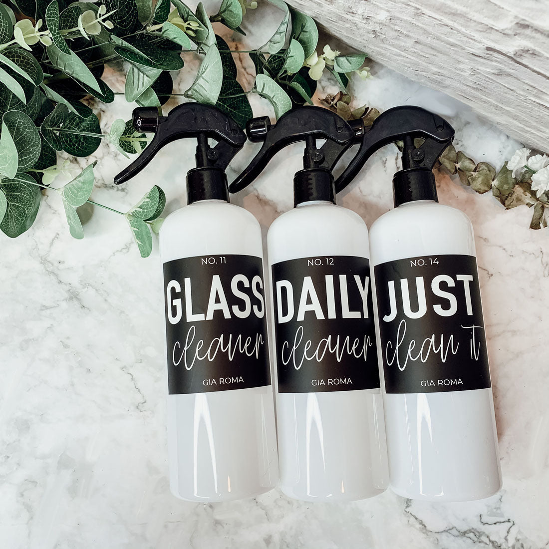 Bouteilles vaporisatrices en plastique de 473 ml avec étiquettes blanches ou noires imperméables