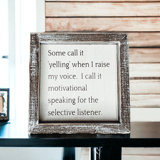 Plaque de bureau de 15 cm « Selective Listener » – Cadeau de motivation pour mamans, papas, patrons, conjoints, amis