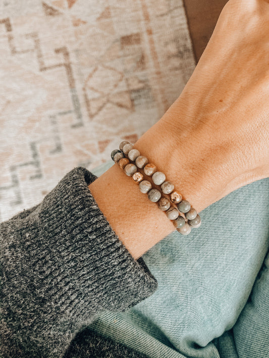 Silberblatt-Jaspis + 14 Karat Gold Filled || Erwachsenenarmband