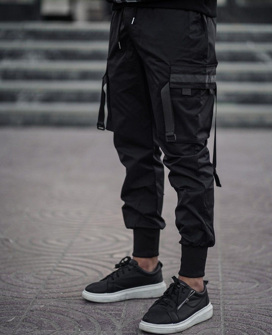Pantalon de jogging noir mat YE2032