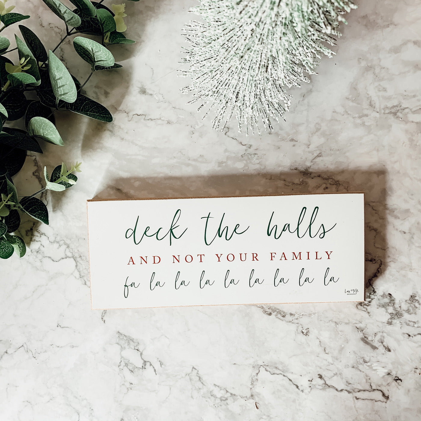 Plaque en bois de Noël humoristique "Deck The Halls" faite à la main pour tablettes et manteaux de cheminée 10x4x1 Rouge Vert