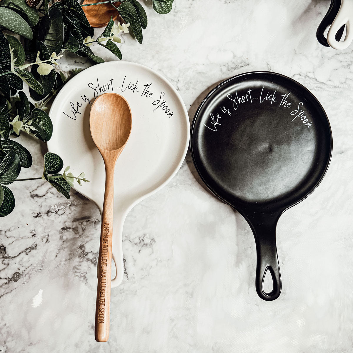Löffelablage und Holzlöffel-Set, Farbauswahl, individuelles Zitat, Küchengeschenk