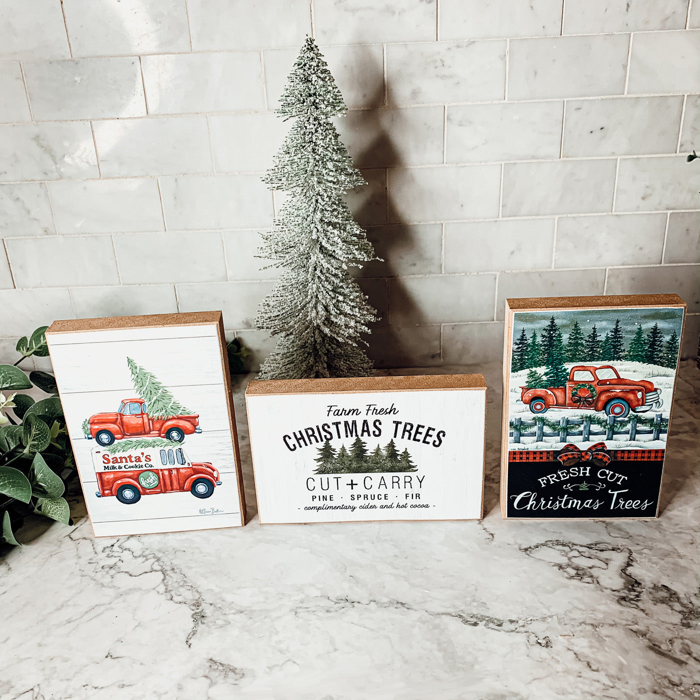 Panneau décoratif rustique en bois « Farm Fresh Christmas Trees Cut And Carry » 15 x 10 x 2,5 cm, décoration de Noël et d'hiver