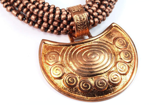 Collier original spirale croissant de lune en cuivre fait main