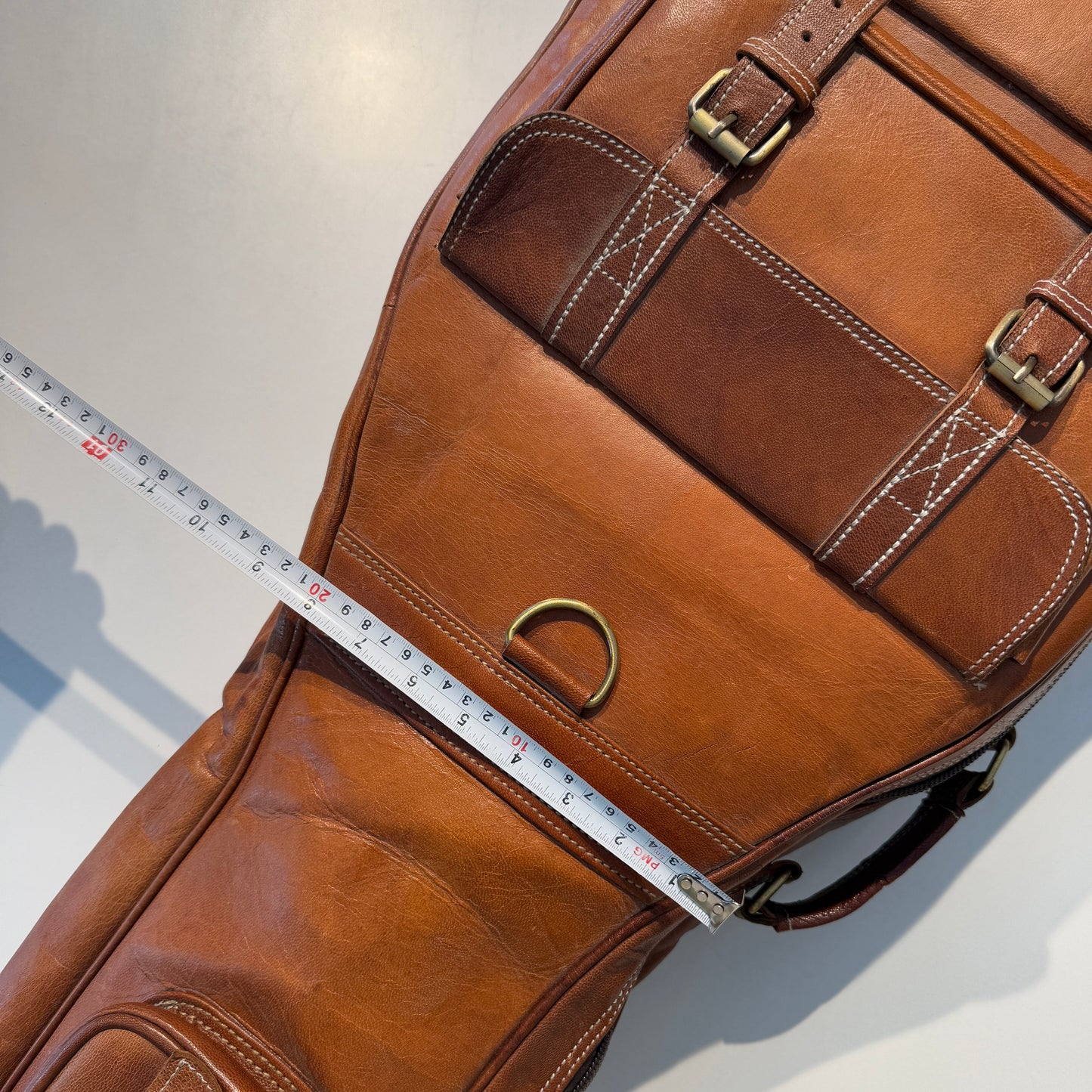 Personalisierter Leder-Gitarrenkoffer