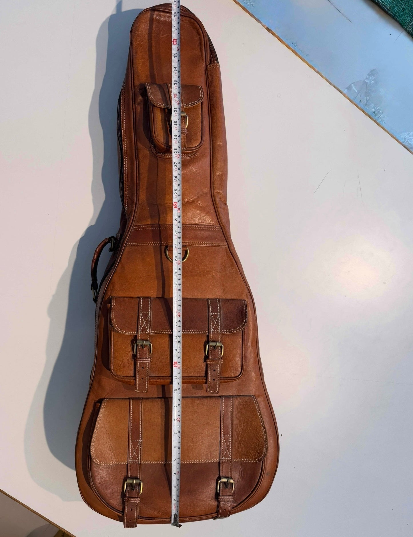 Personalisierter Leder-Gitarrenkoffer