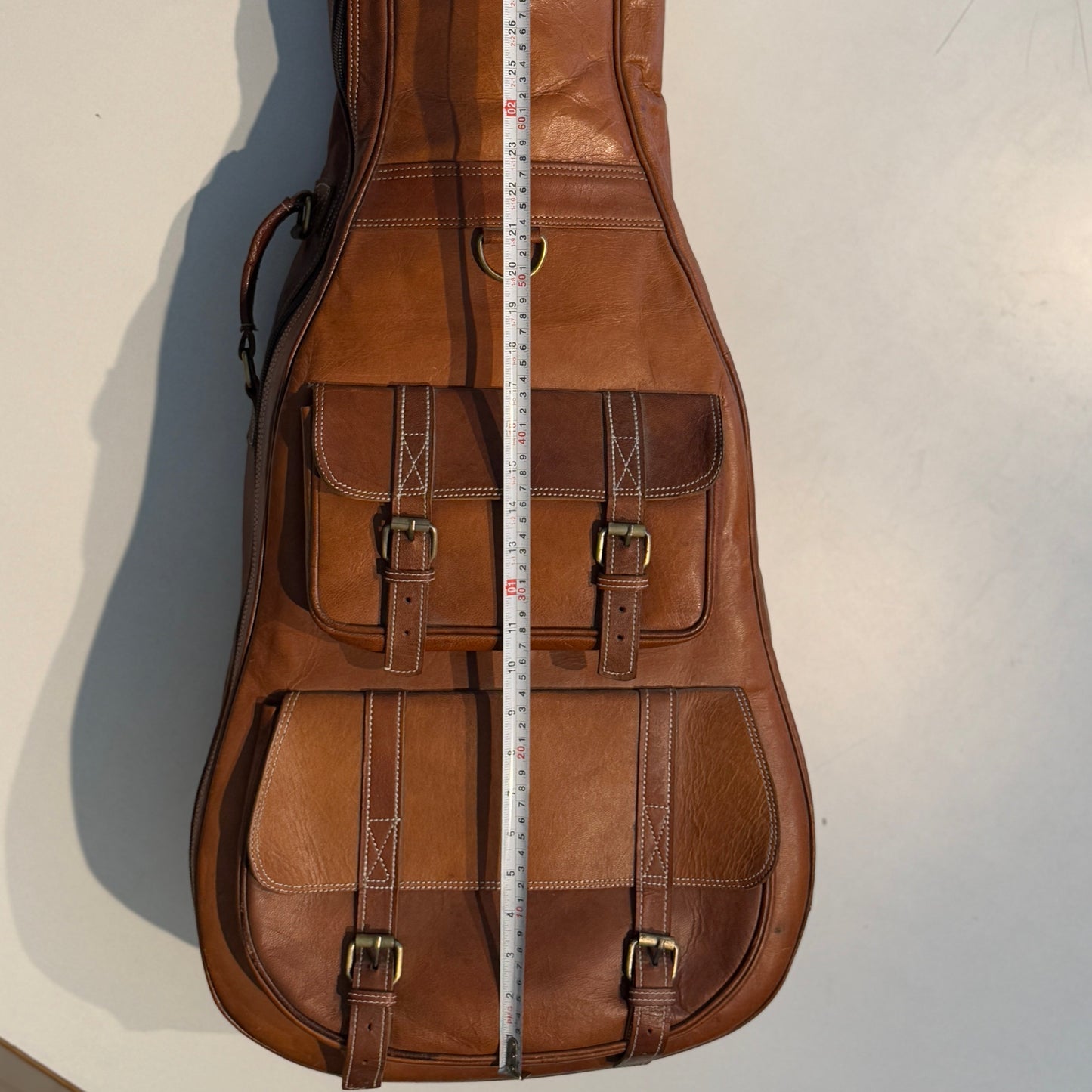 Personalisierter Leder-Gitarrenkoffer