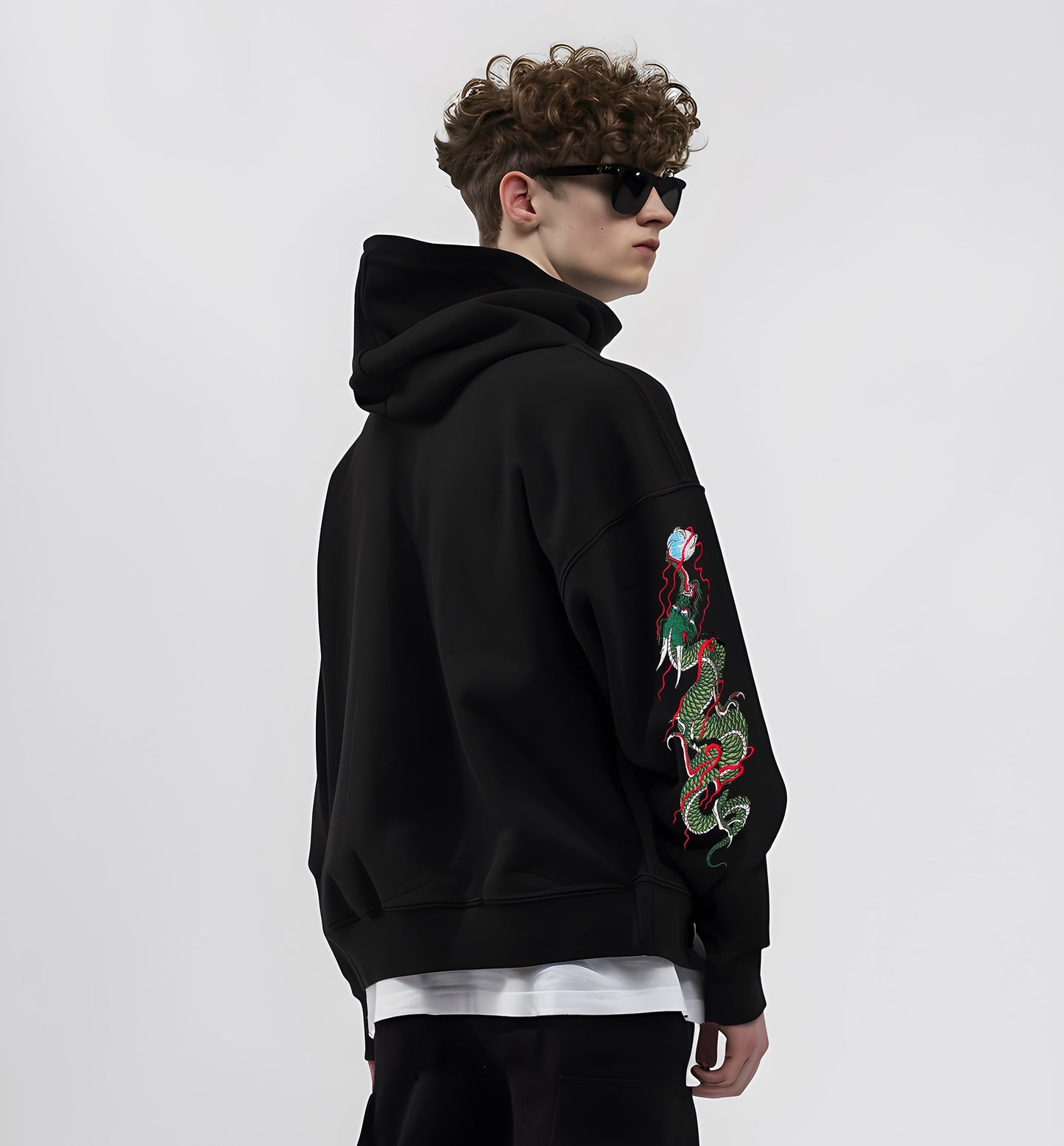 KH9005 Sweat à capuche brodé Dragon vert