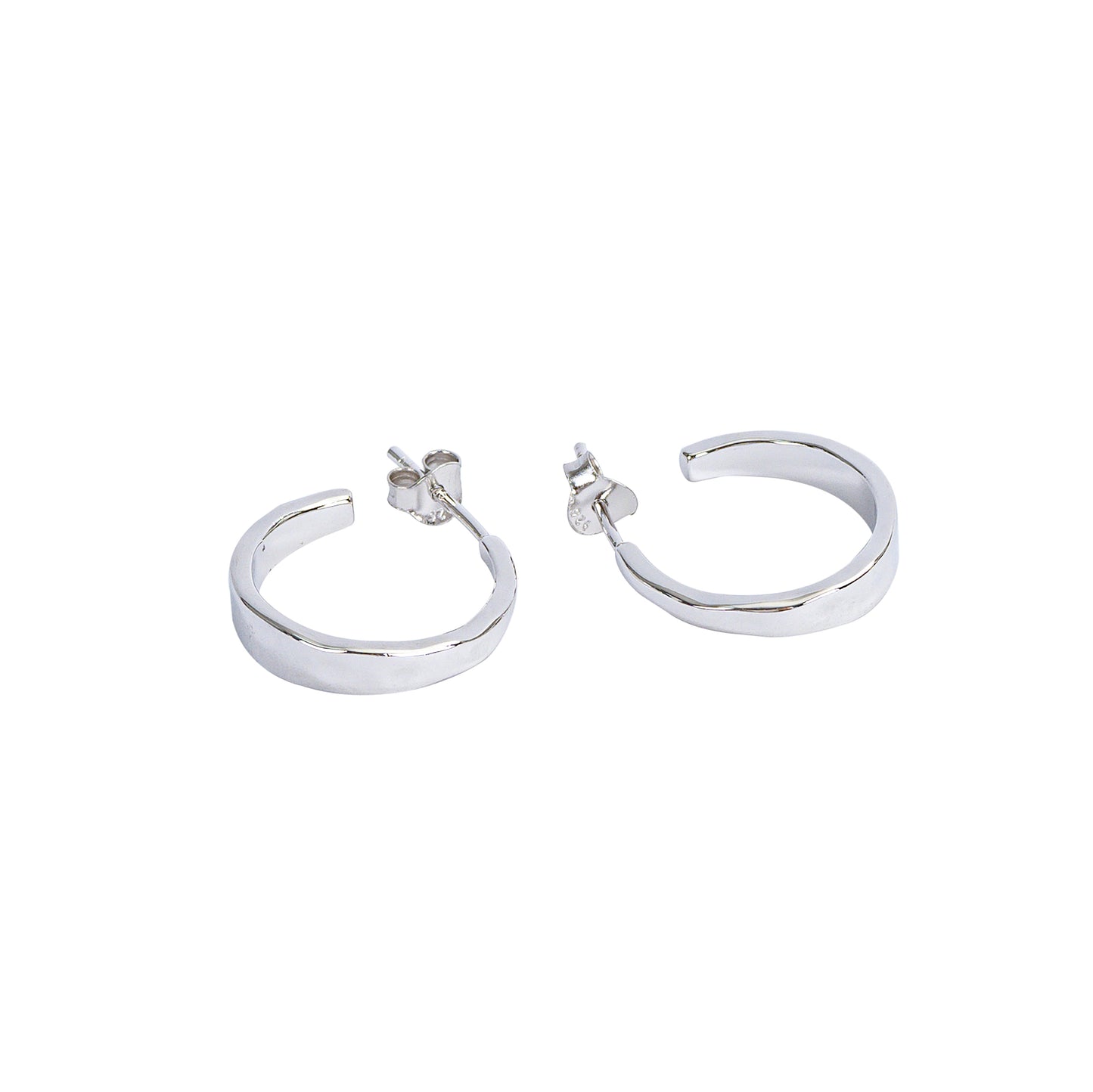 Boucles d'oreilles Mimas Argent - Classique avec une touche d'originalité
