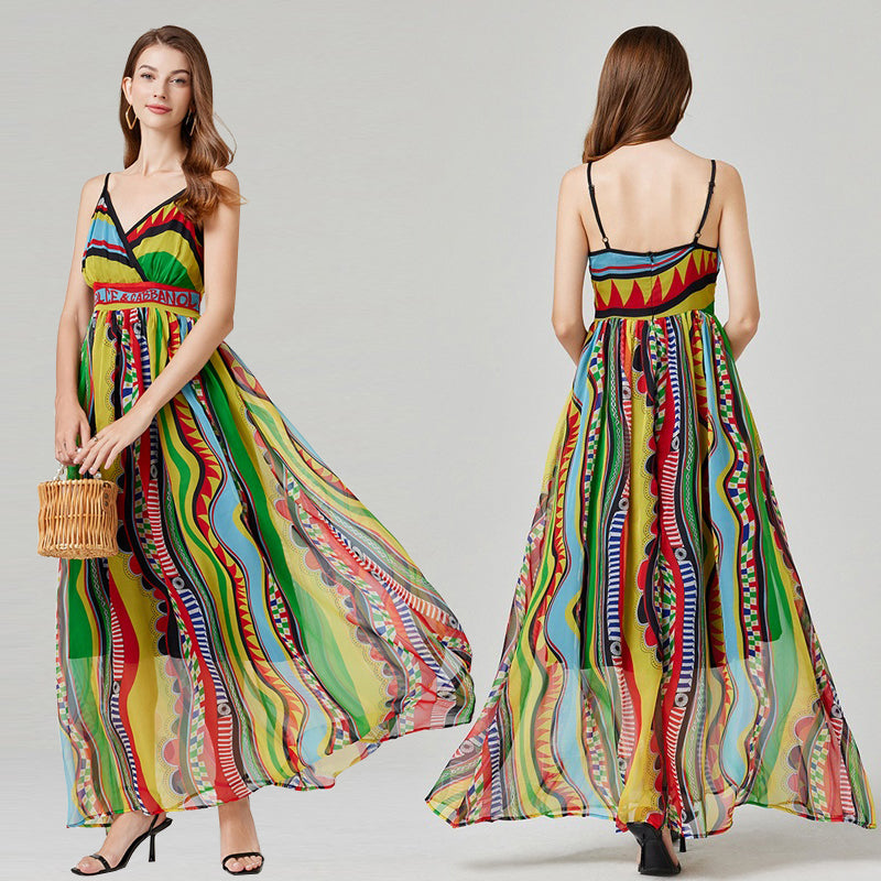 Prominentes kurzärmeliges Kleid