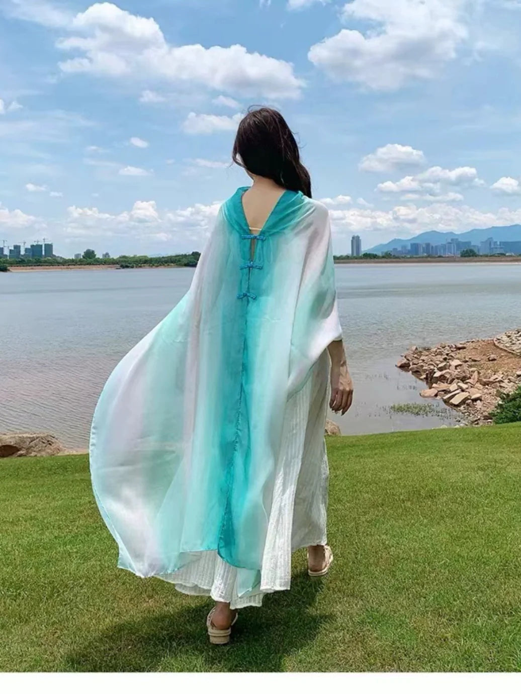 Travel Summer Gradient Shawl – Lightweight Cotton Blend, Buckle Detail