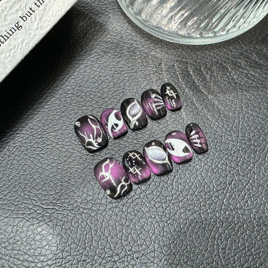 Original Punk Hottie Purple Cat's Eye Hand Painted Handmade Press on Nails Sweet Cool Temperament White