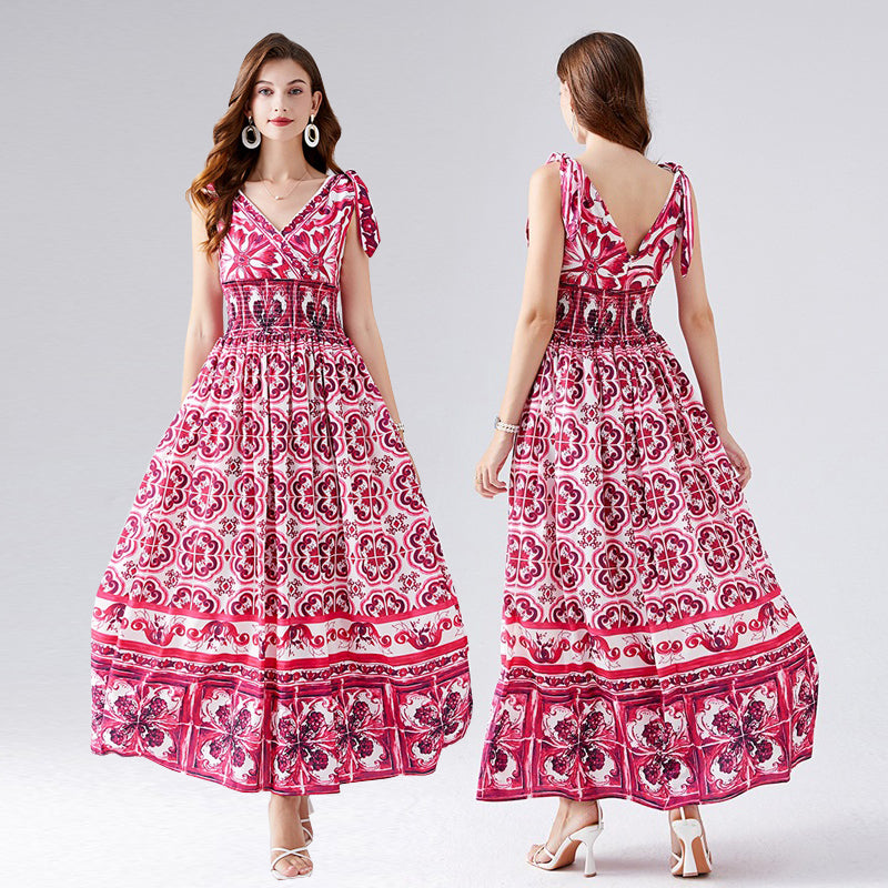 Prominentes kurzärmeliges Kleid