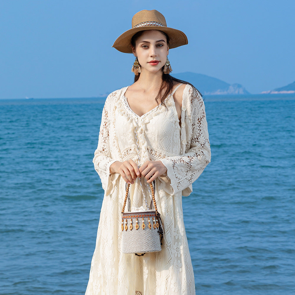 Bohemian small straw bag, seaside vacation mini bucket bag, leisure travel shoulder bag, small woven bag women hobo