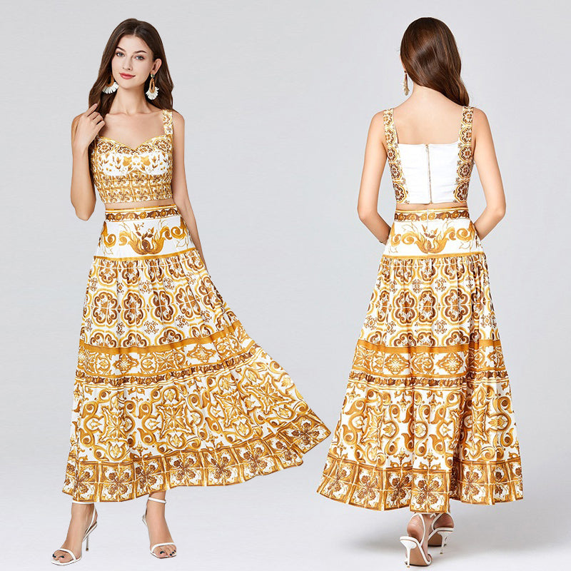 Prominentes kurzärmeliges Kleid