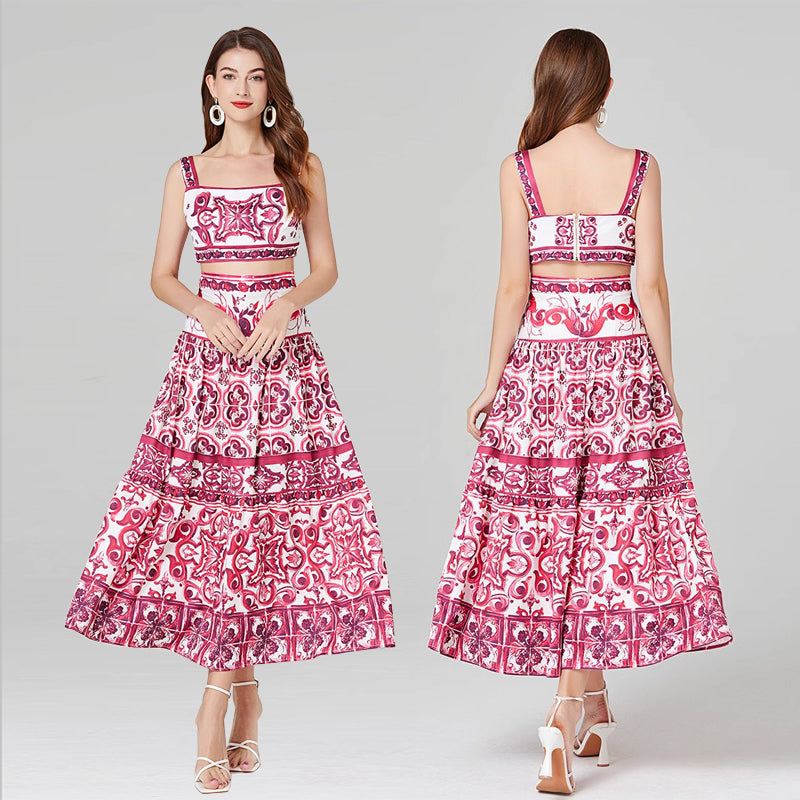 Prominentes kurzärmeliges Kleid