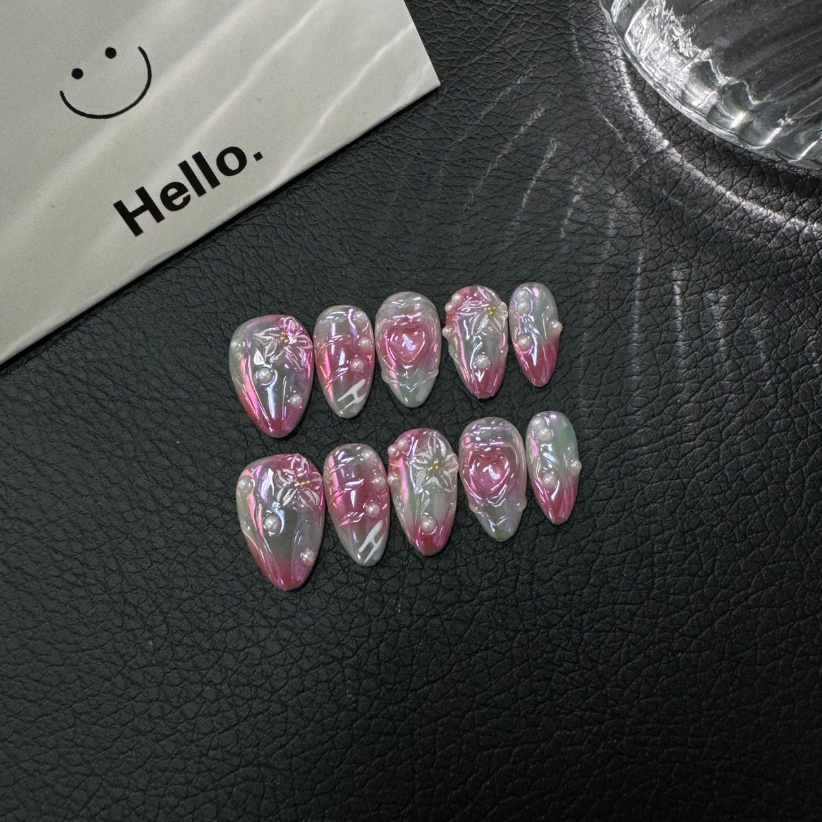 Hot Sale Aurora Smudge Hand Painted Three-dimensional Latte White Premium Press on Nails