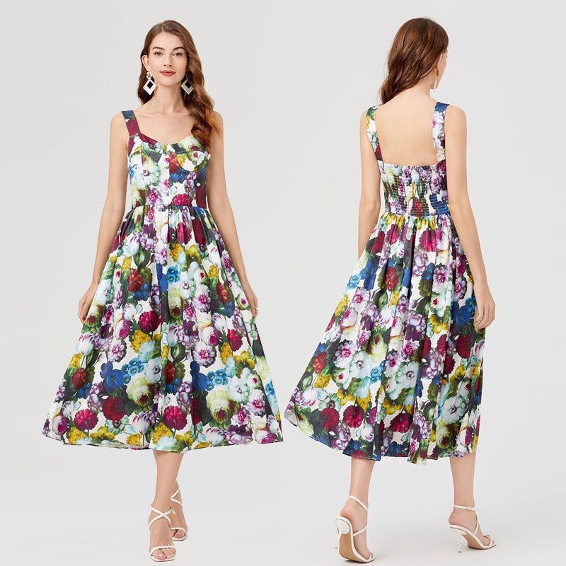 Prominentes kurzärmeliges Kleid