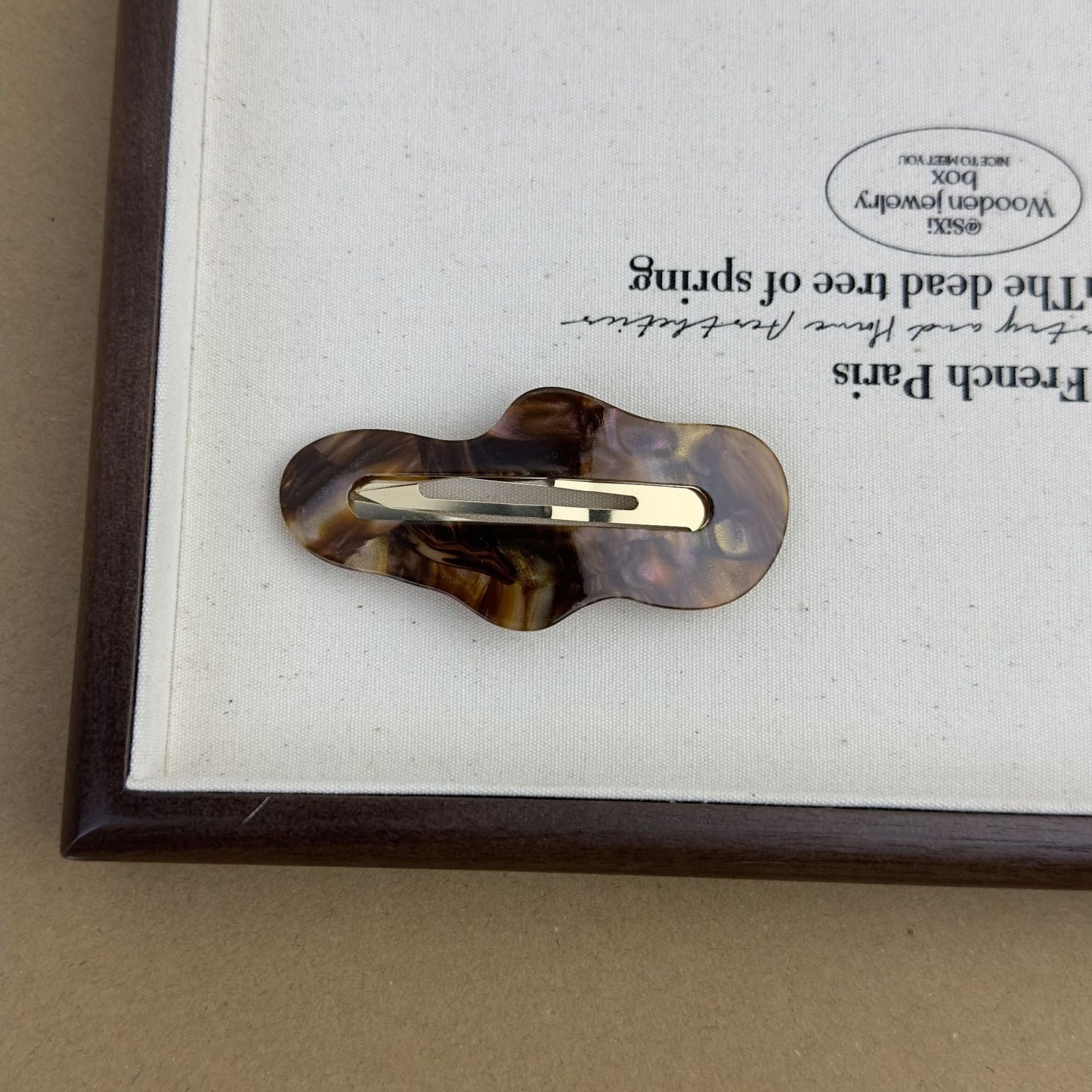 Irregular Hollow-out Clouds Acetate Hairpin