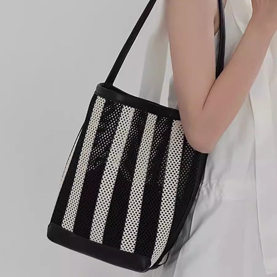 Stylish Beach Bag Women's Summer Bucket Bag – Perfect Woven Tote for Vacation, Shoulder & Commuter Use