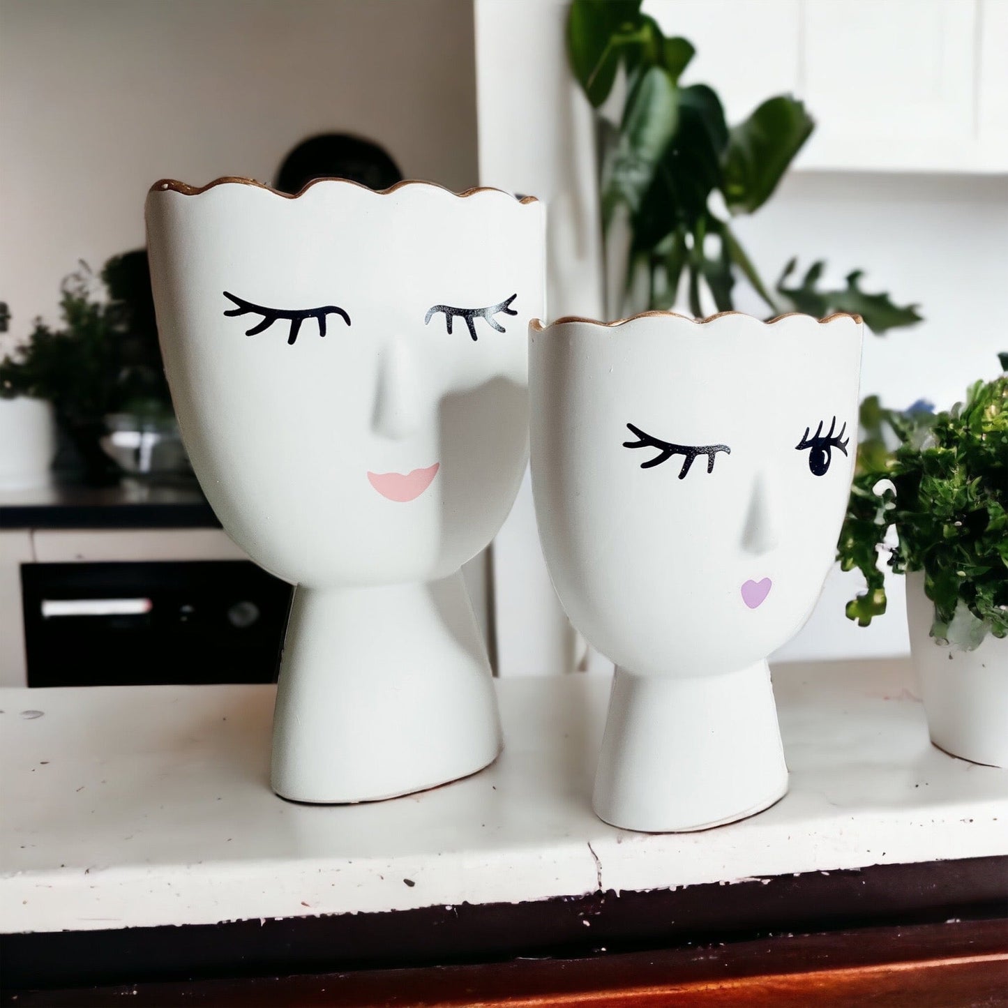 Lot de 2 vases en porcelaine Coquette, vases en céramique Clin d'œil et Sourire avec bordure dorée, décoration de coiffeuse fine