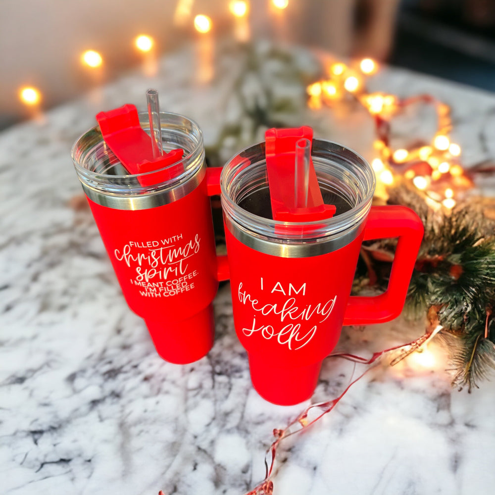Weihnachts-Kaffeebecher 40oz Isolierbecher mit Griff Deckel Strohhalm Rot