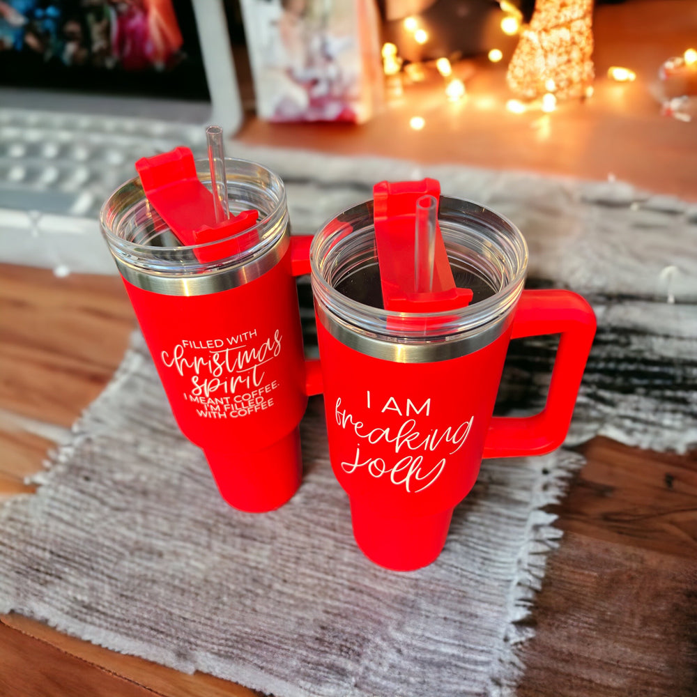 Weihnachts-Kaffeebecher 40oz Isolierbecher mit Griff Deckel Strohhalm Rot