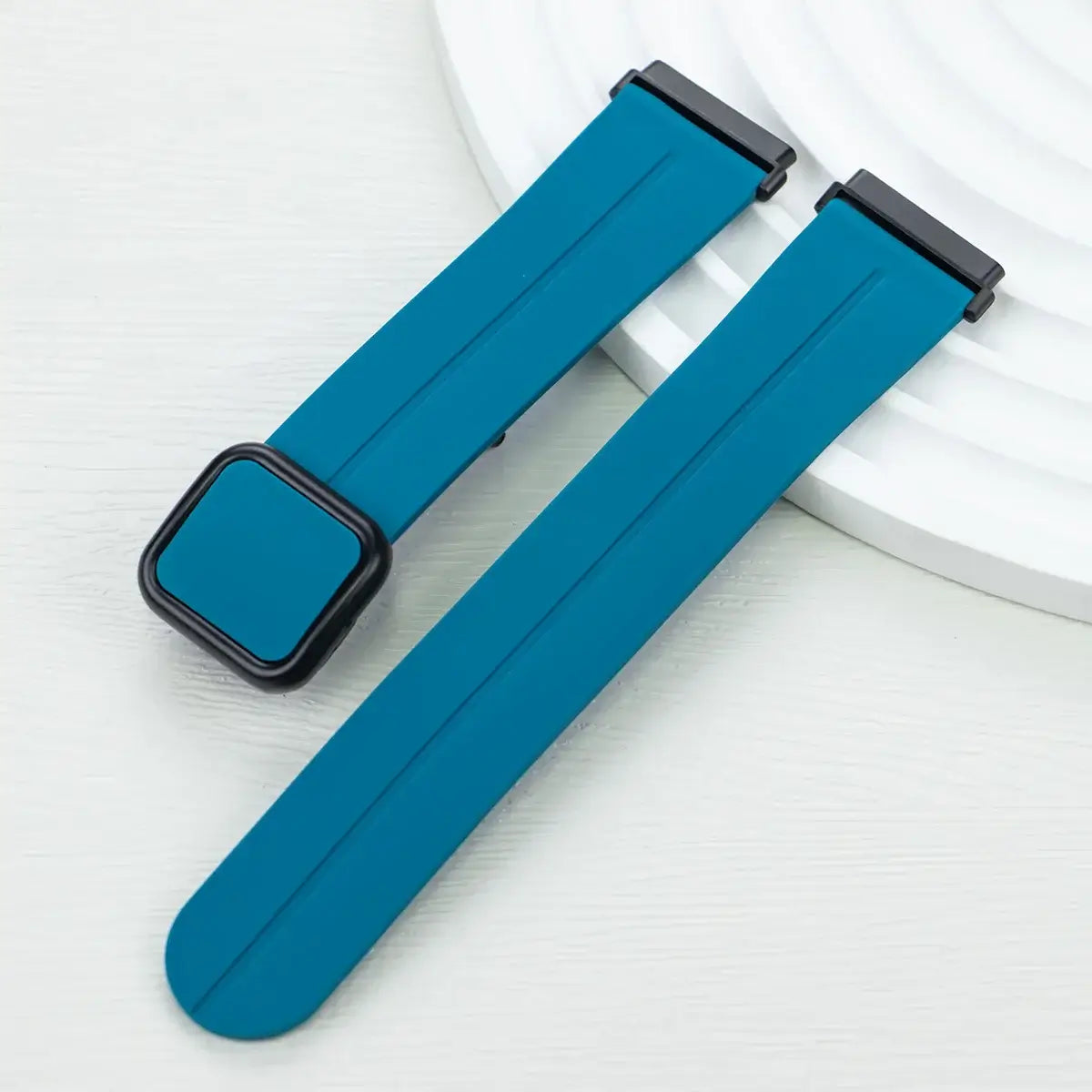 Fitbit Versa & Sense Silikonarmband – wasserdicht & magnetisch