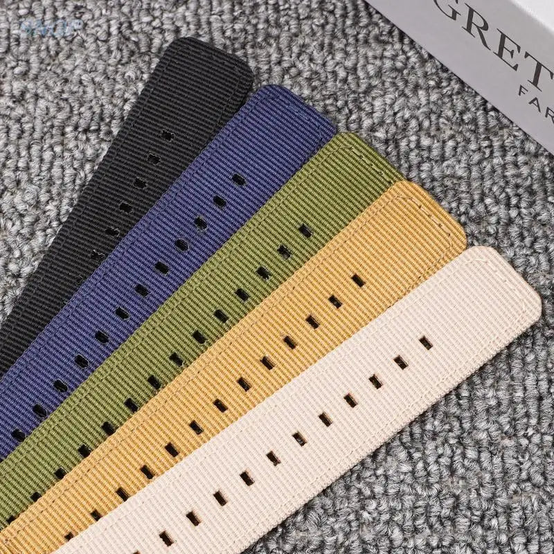 Suunto Tough Nylon Uhrenarmband – Robust und vielseitig