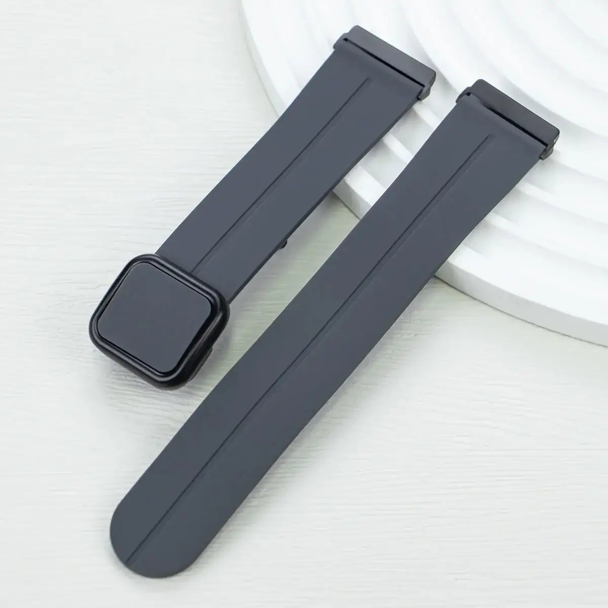 Fitbit Versa & Sense Silikonarmband – wasserdicht & magnetisch
