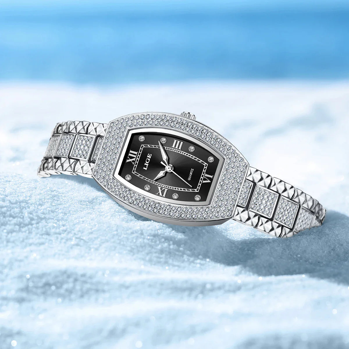 Montre habillée en acier inoxydable avec cristaux et diamants pour femme